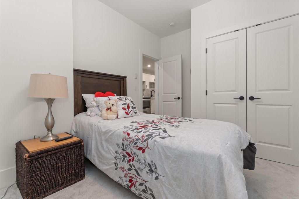 listing image 1108713988163039248