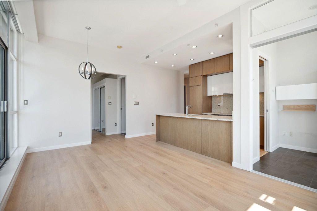 listing image 1100590253319040199