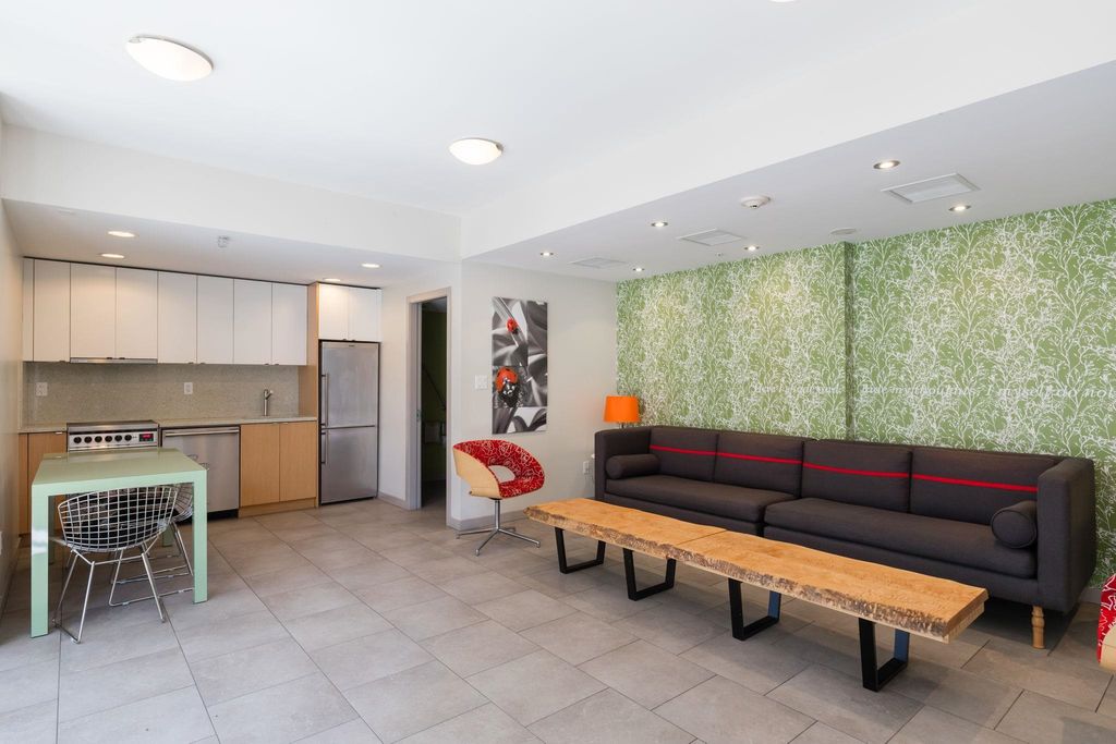 listing image 1106012303064171418