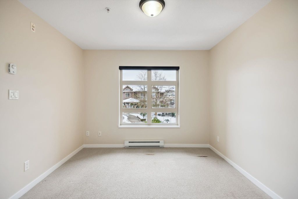 listing image 1109854934331893930