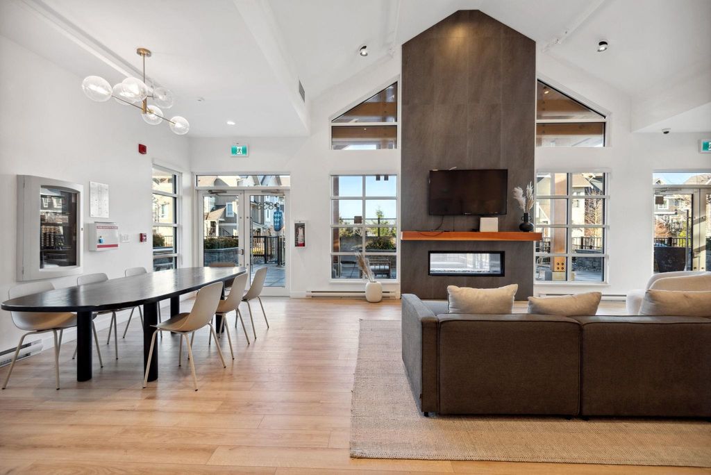 listing image 1101308150329614577