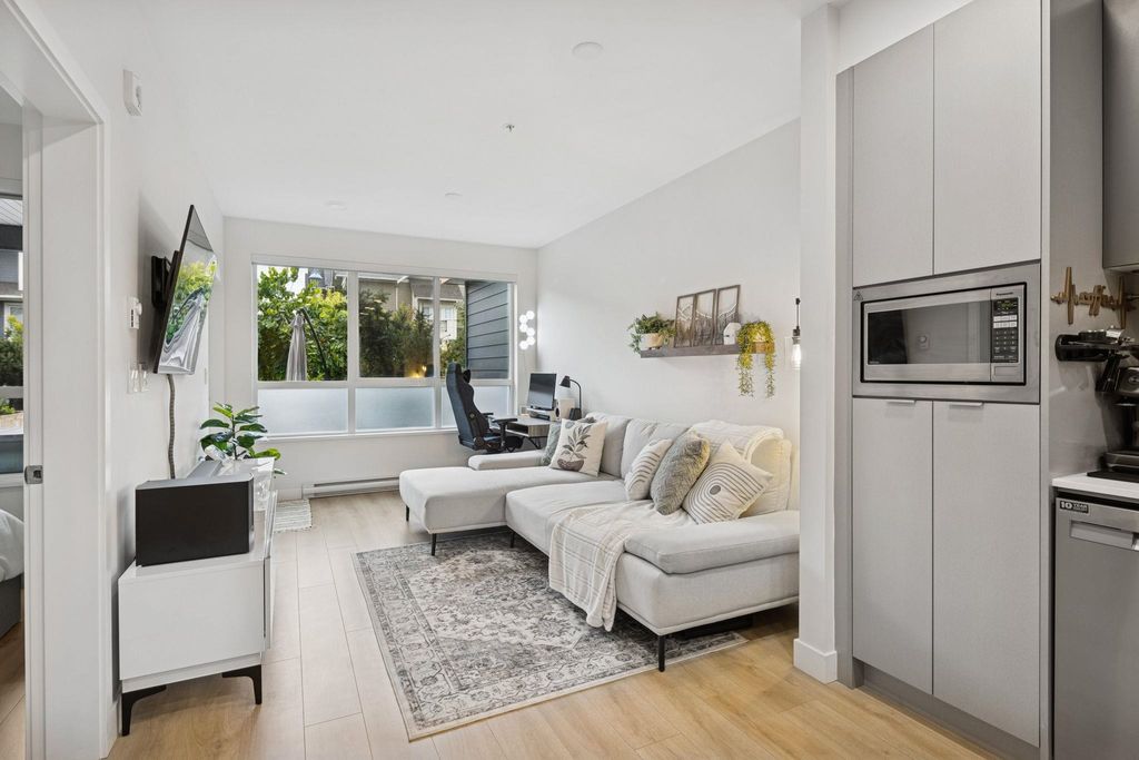 listing image 1100162065310951741