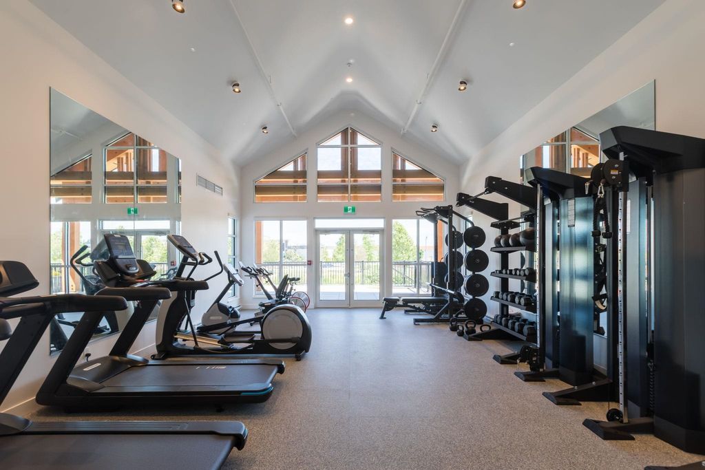 listing image 1100630658590567545