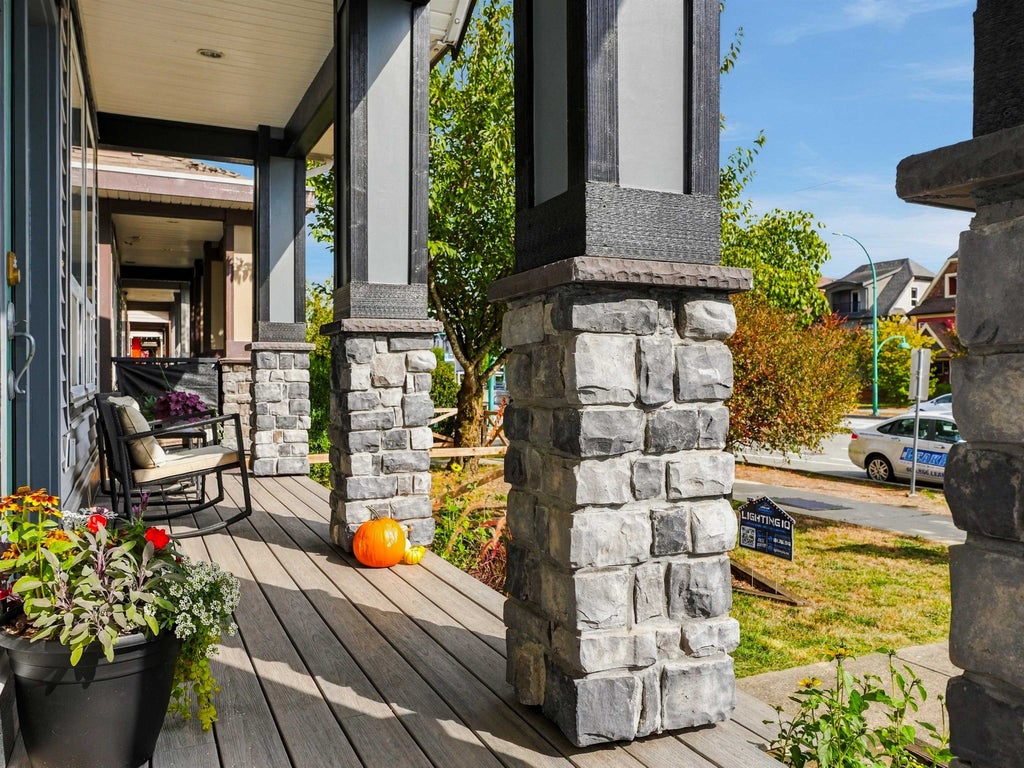 Photo of 6959 192 Street, Surrey, BC V4N 5W6 (MLS # R3171484)