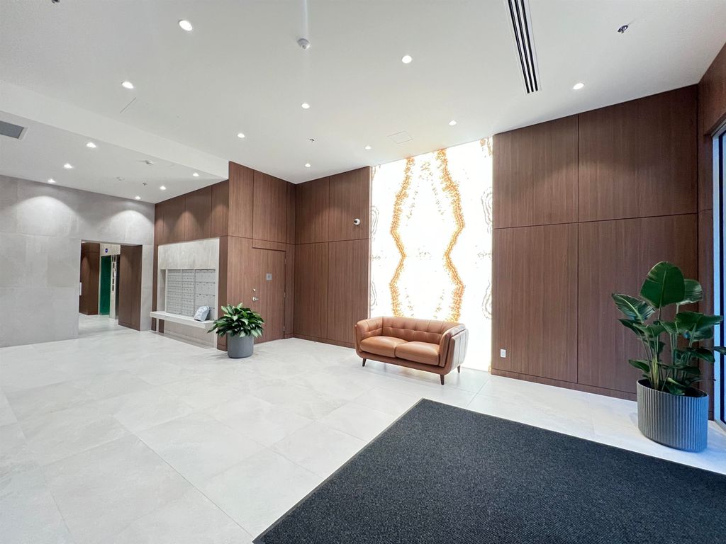 listing image 1103199331308942875