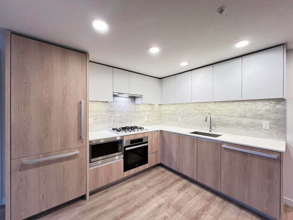 listing image 1107654247630282007