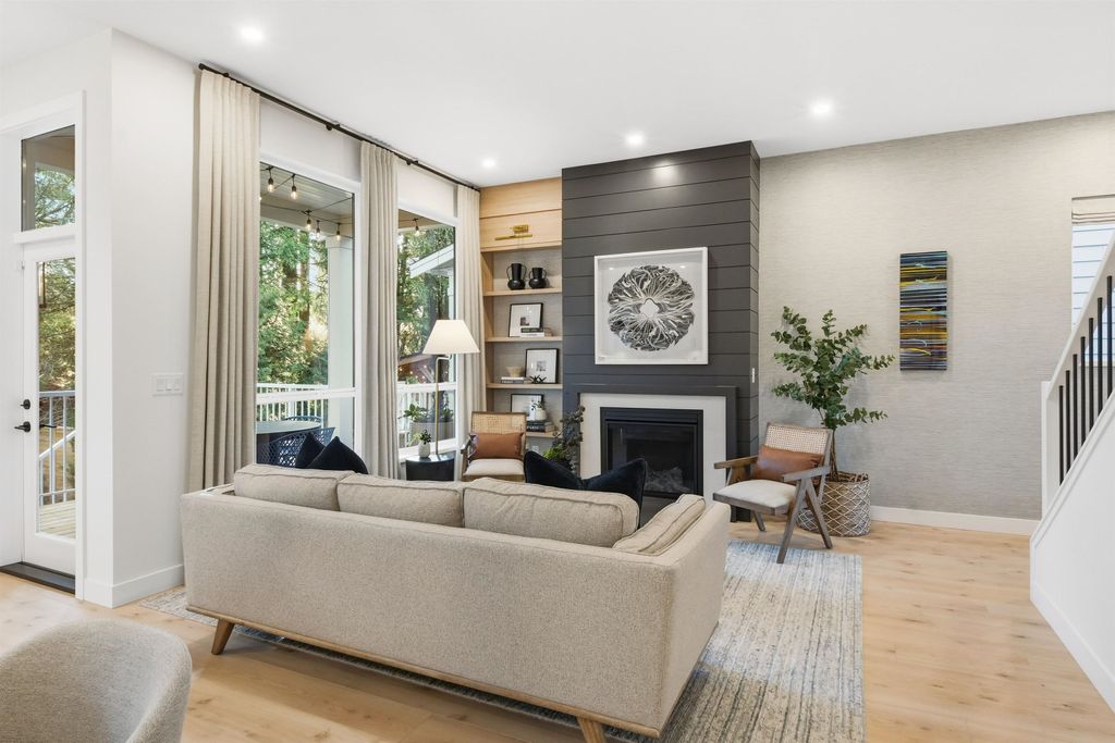 Photo of 3050 Brigette Street, Abbotsford, BC V2S 0P5 (MLS # R3109904)