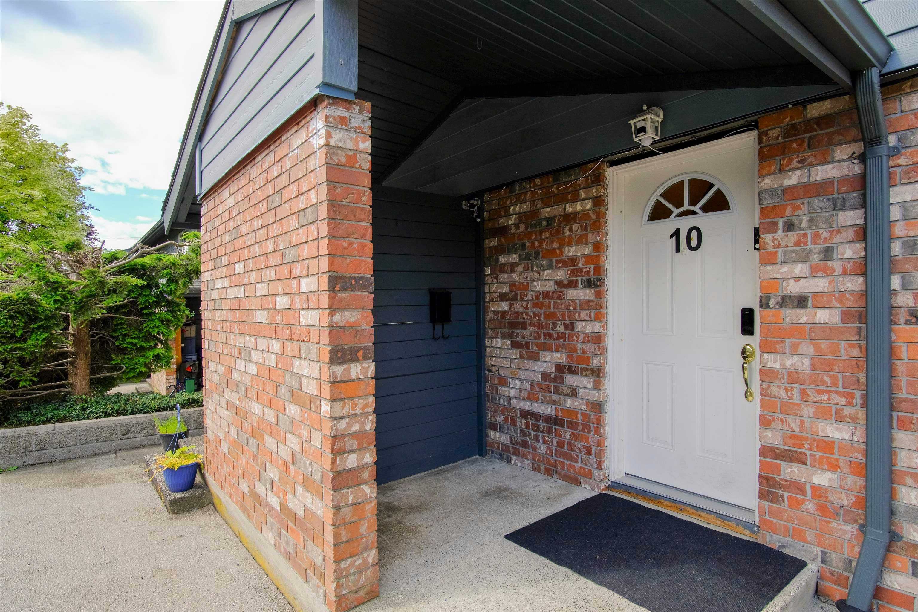 10736 Guildford Drive 10