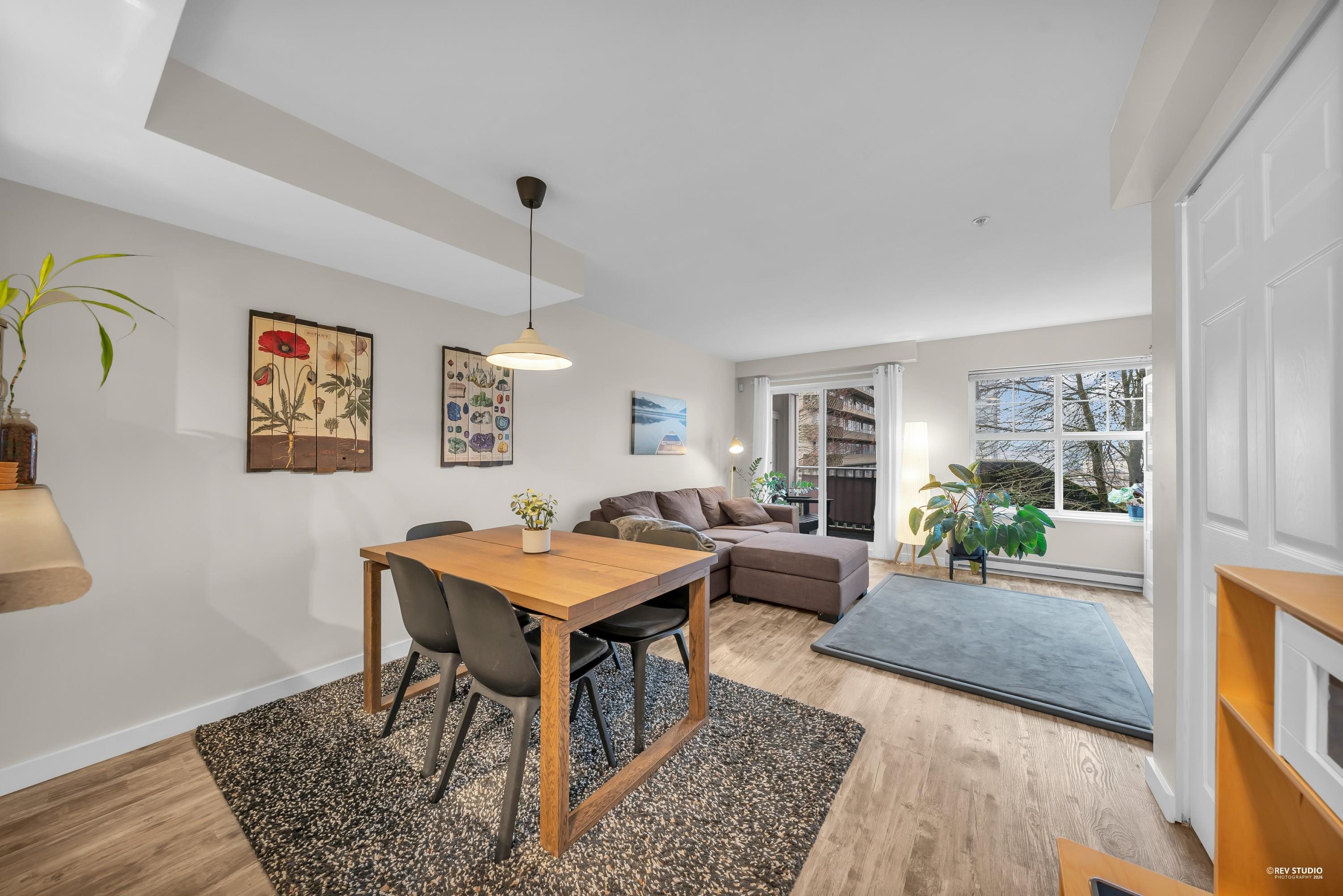 123 Seventh Street 19