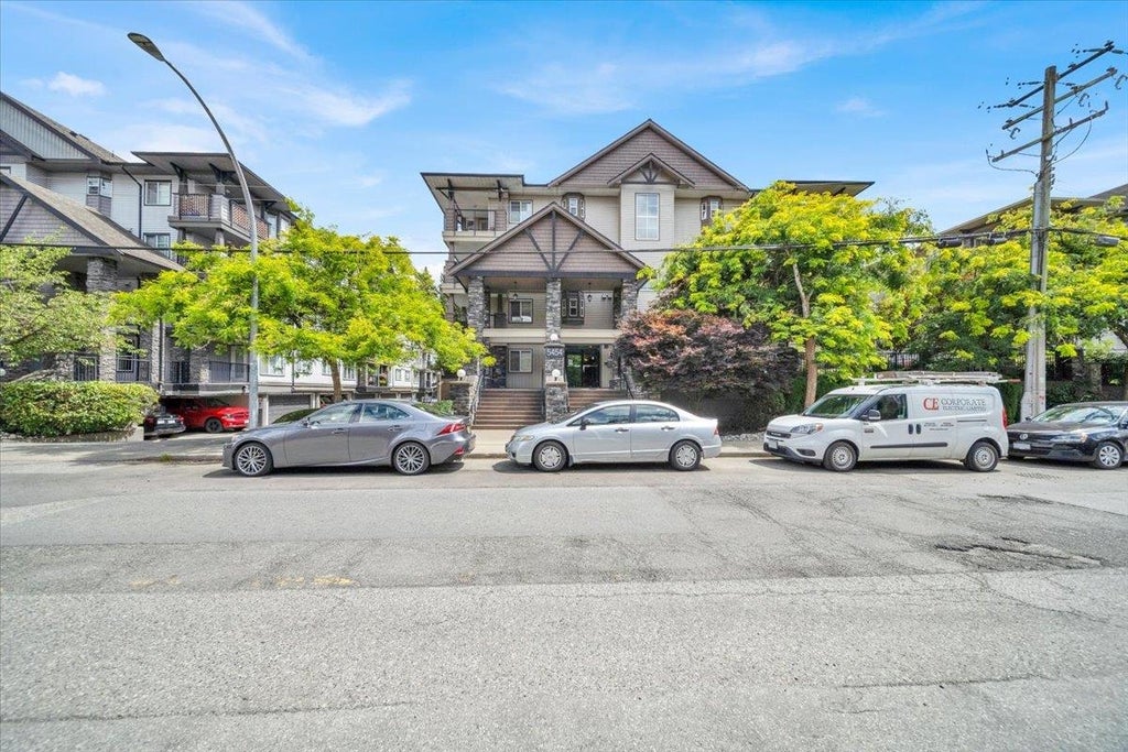Photo of 5454 198 Street #210, Langley, BC V3A 1G2 (MLS # R3152294)