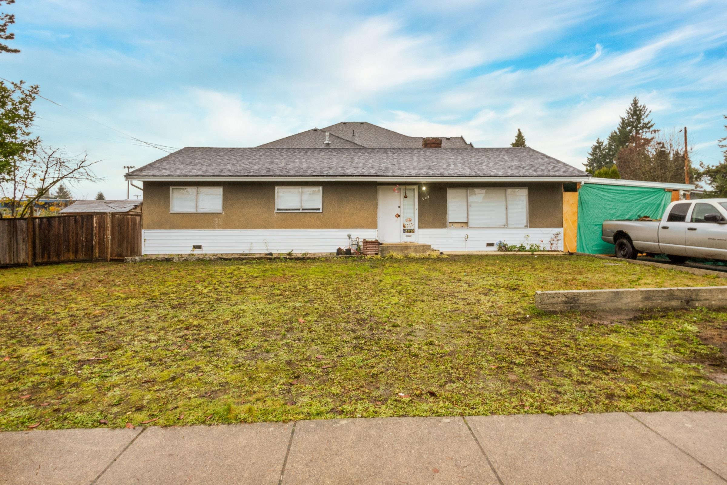 740 Porter Street