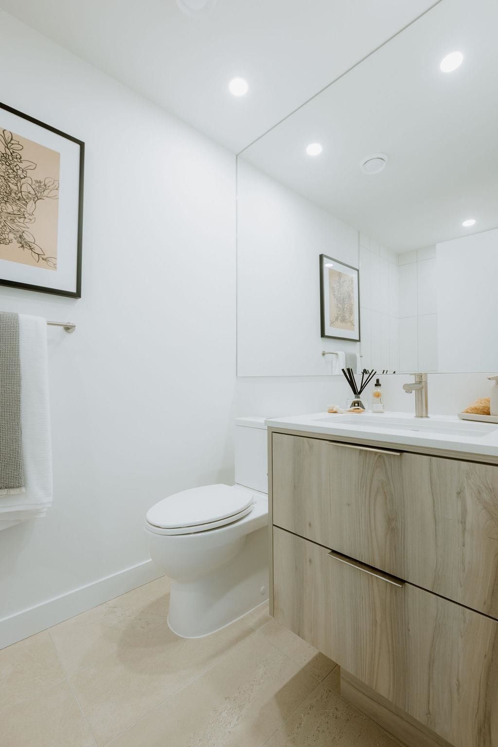 listing image 1106671567397518933