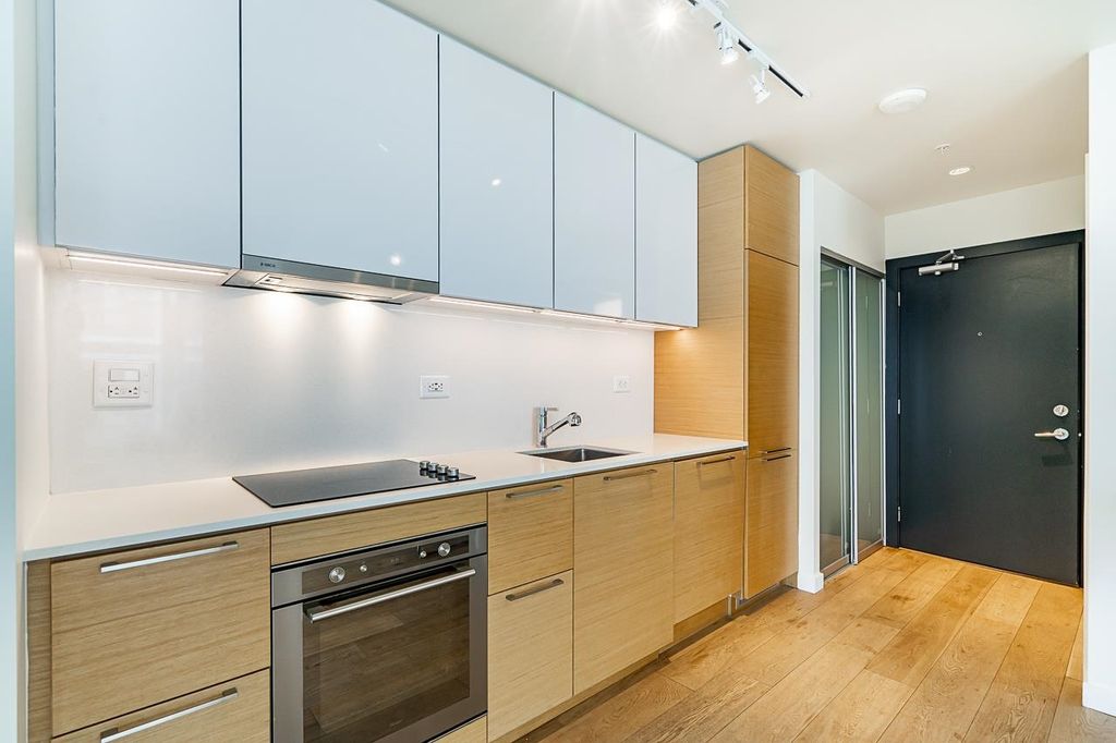 listing image 1108408324181084935