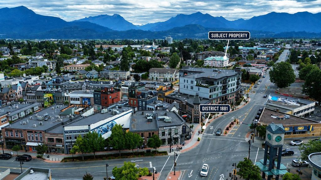 Photo of 46000 First Avenue #204, Chilliwack, BC V2P 1W1 (MLS # R3144661)