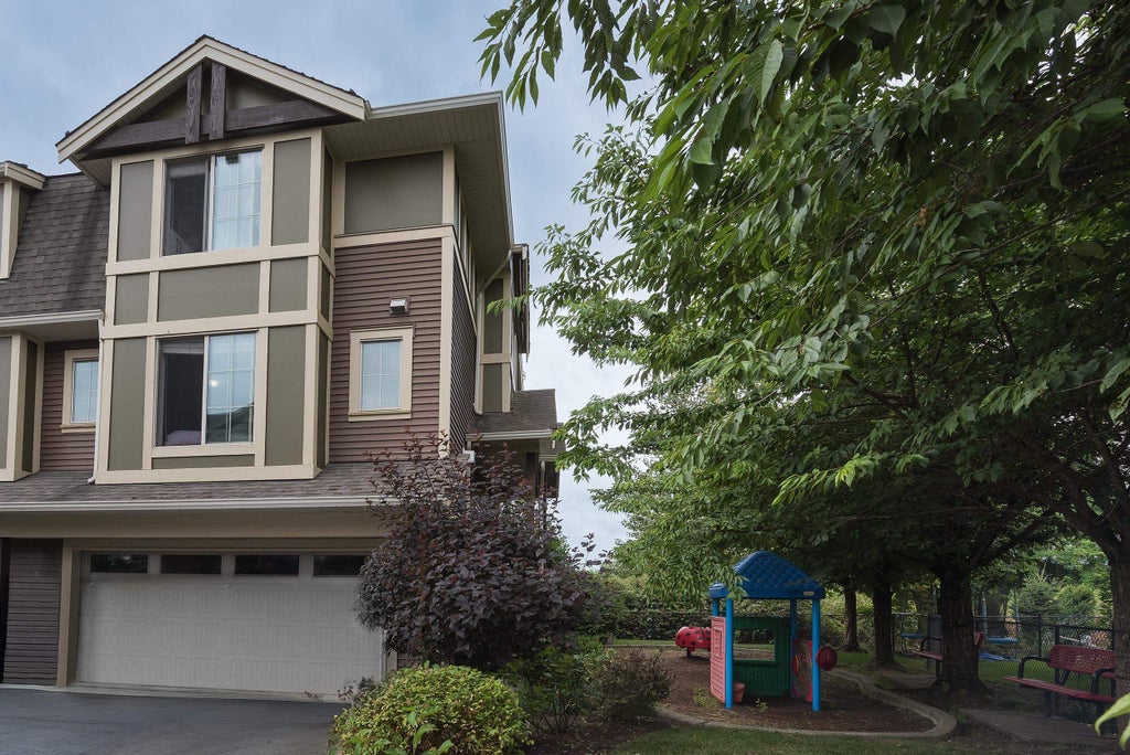 Photo of 45025 Wolfe Road #29, Chilliwack, BC V2P 7V9 (MLS # R3141807)