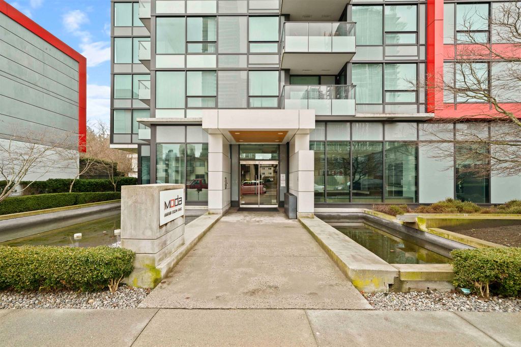 listing image 1103808324255499655