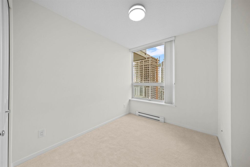 listing image 1103034421993314964