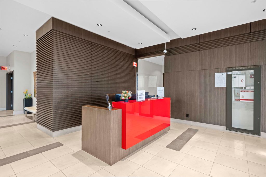 listing image 1103192540366696725