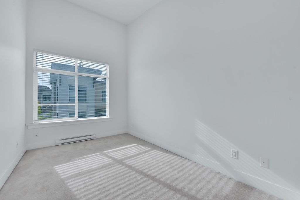 listing image 1106784270158042340