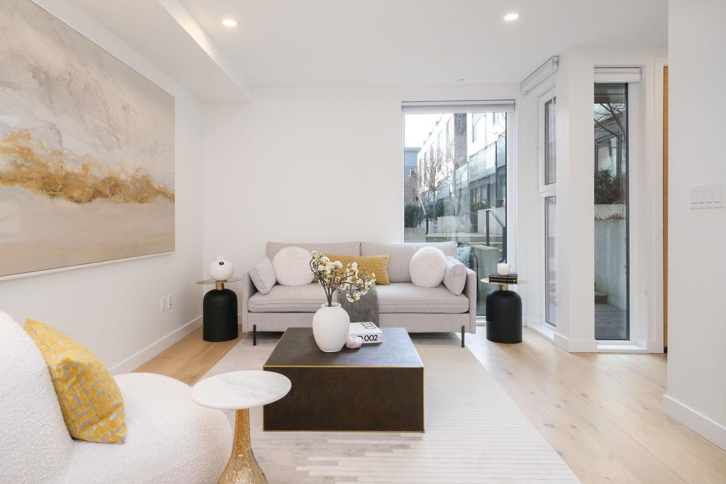 listing image 1101811488165496162