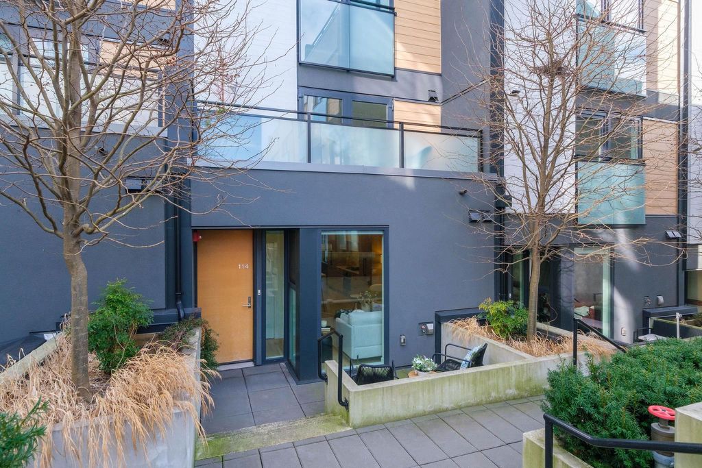 listing image 1108638487057752283