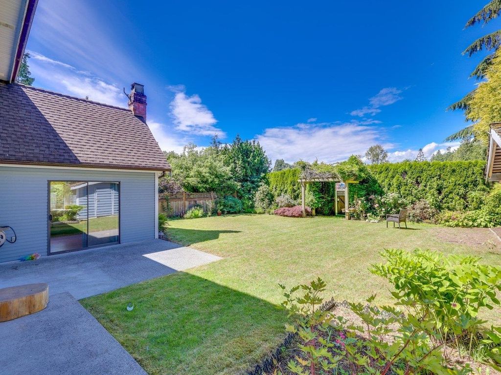 listing image 1100573185196195602