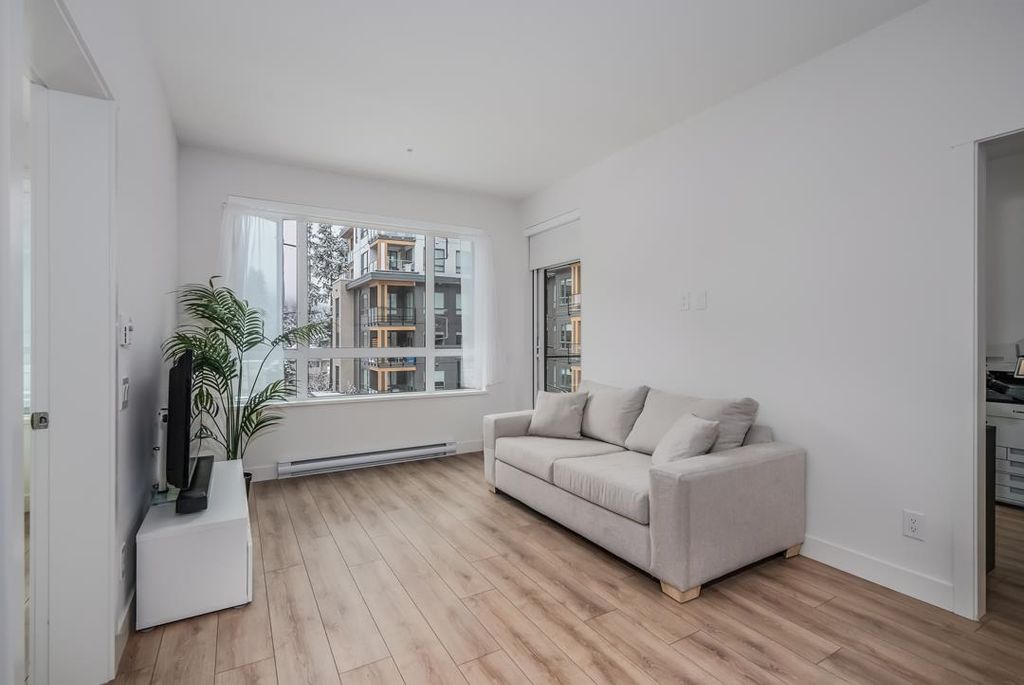 listing image 1101045736238981429