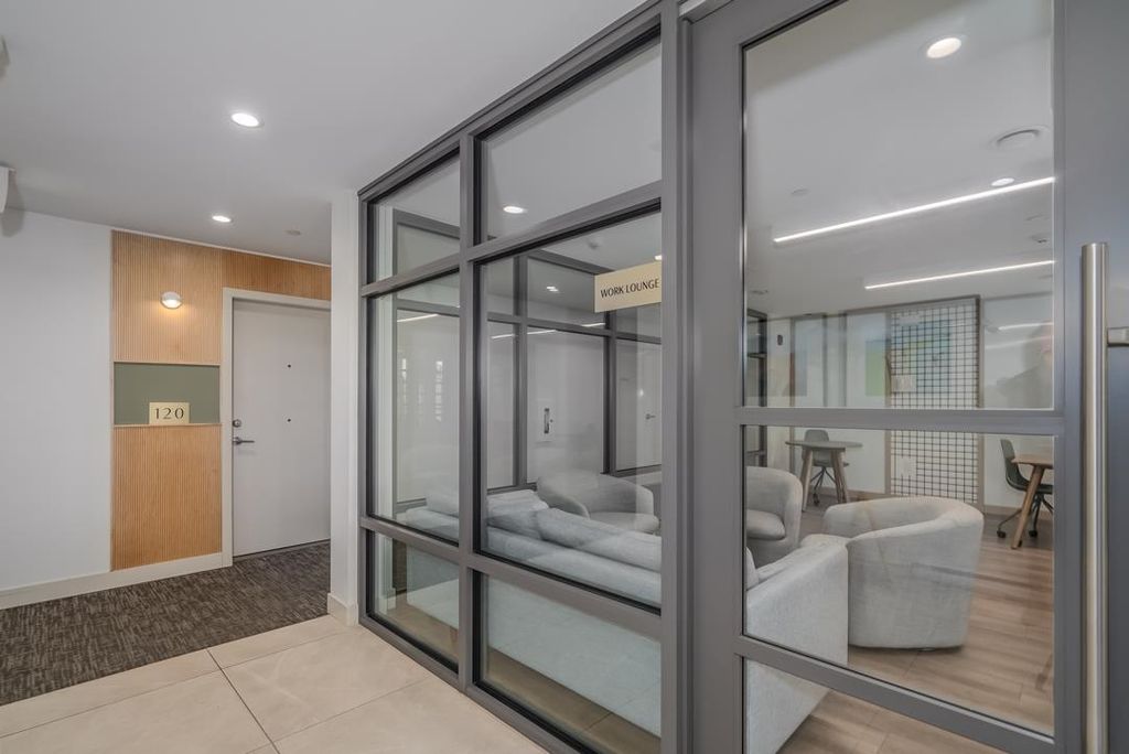 listing image 1103520665588994502