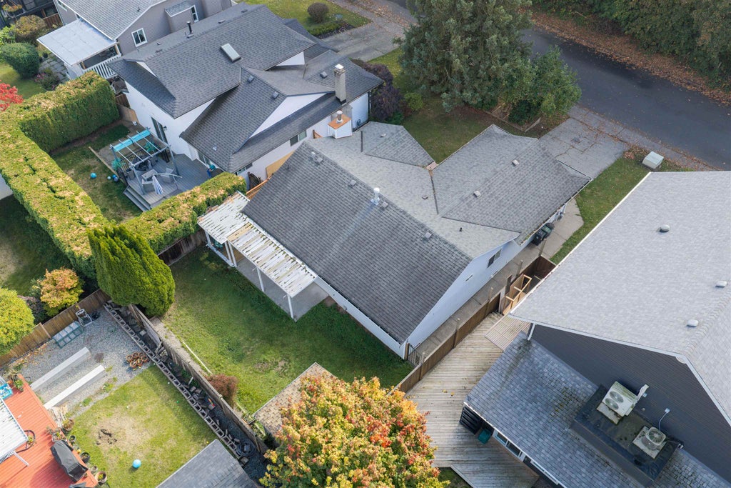 Photo of 26439 28 Avenue, Langley, BC V4W 3A6 (MLS # R3174438)