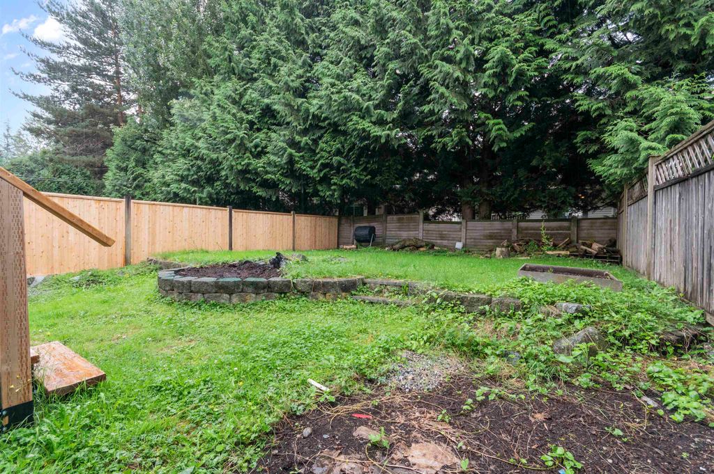 listing image 1106075173387023731