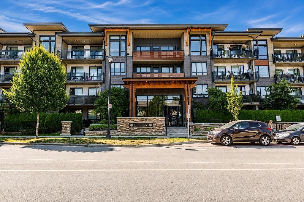 Photo of 31158 Westridge Place #413, Abbotsford, BC V2T 0K5 (MLS # R3154063)