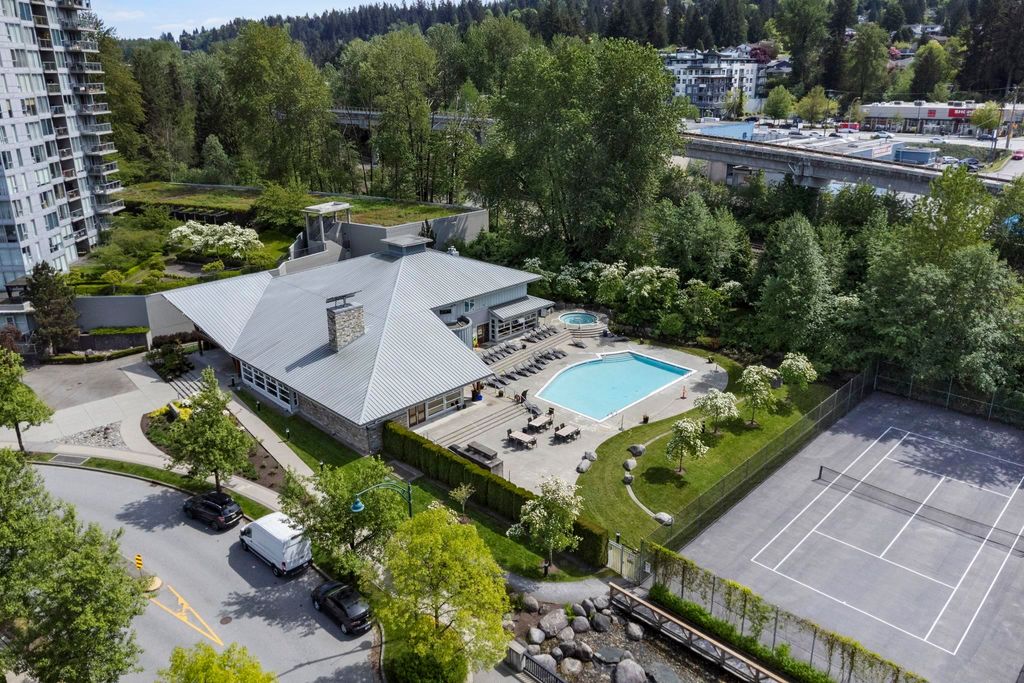 listing image 1106358312819331622