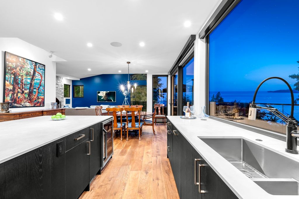 listing image 1109959751089907956