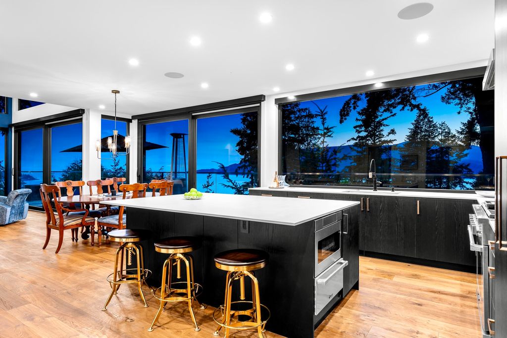 listing image 1109276351325842662