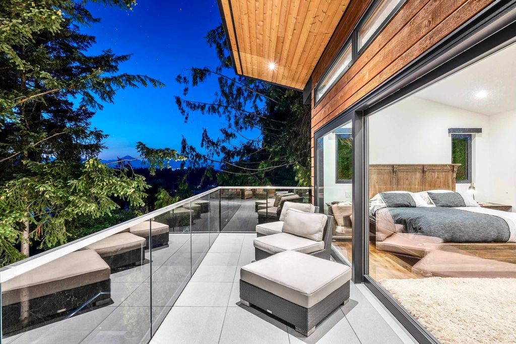 listing image 1106444899118999752