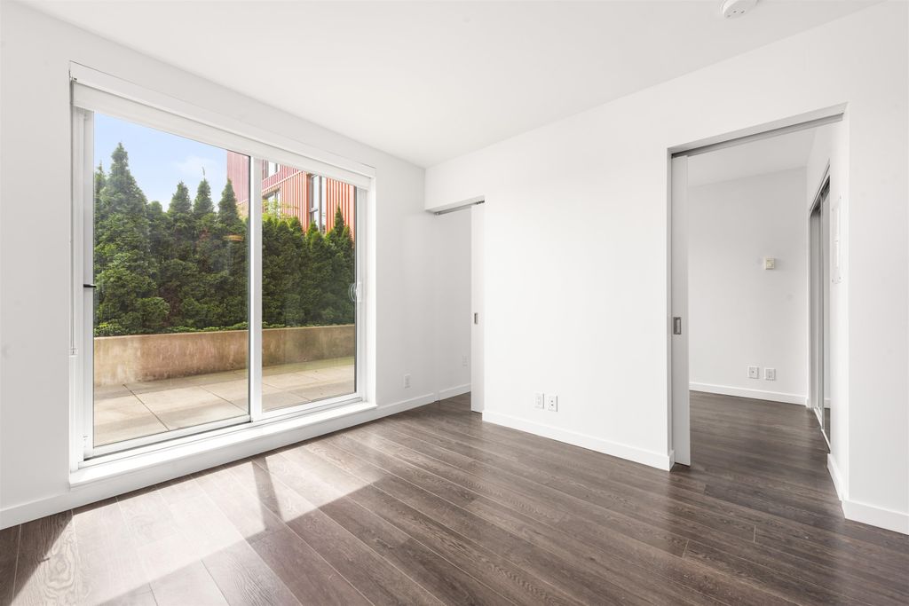 listing image 1108248087936504917