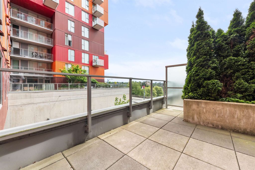 listing image 1108864595753814817