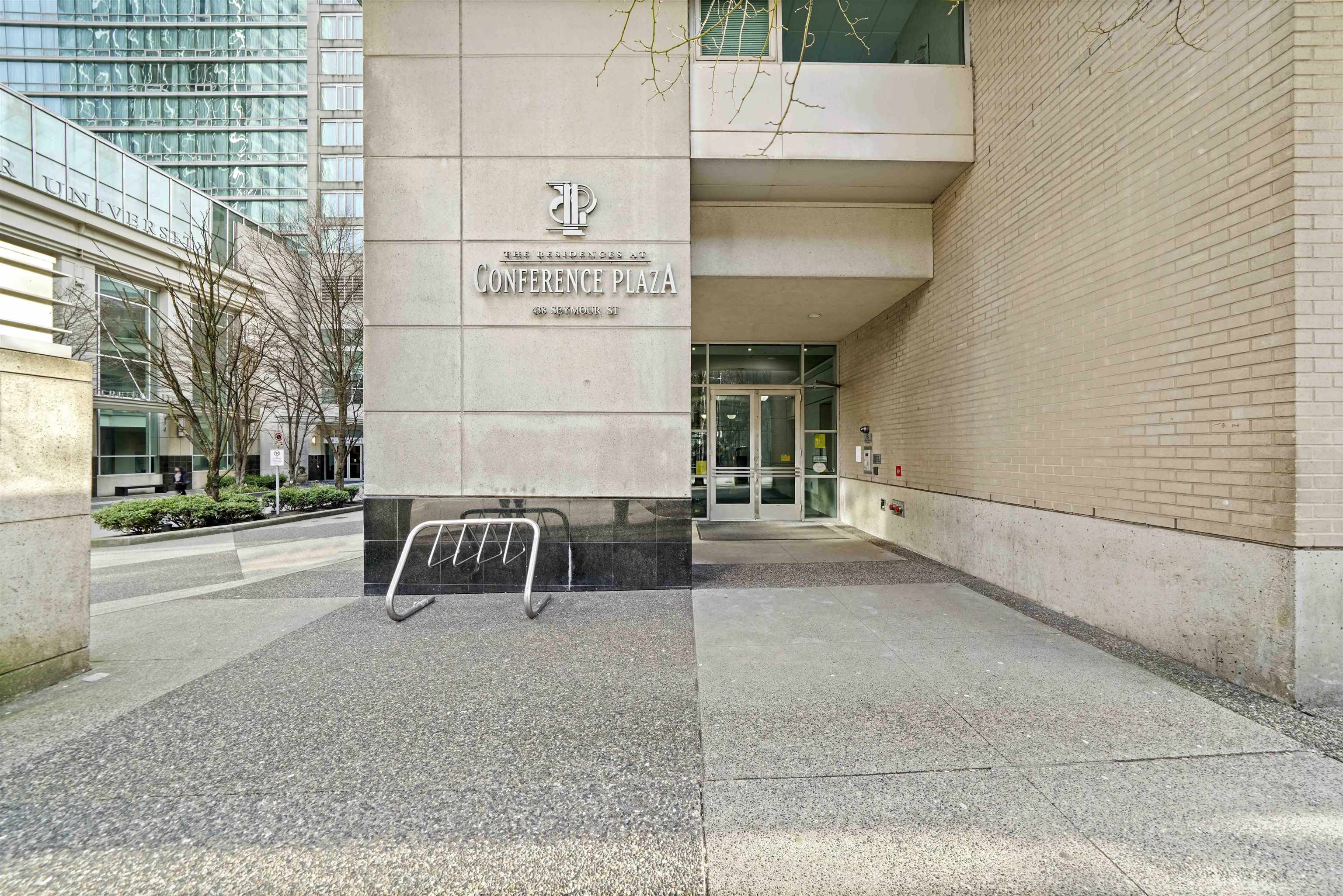 438 Seymour Street 1709