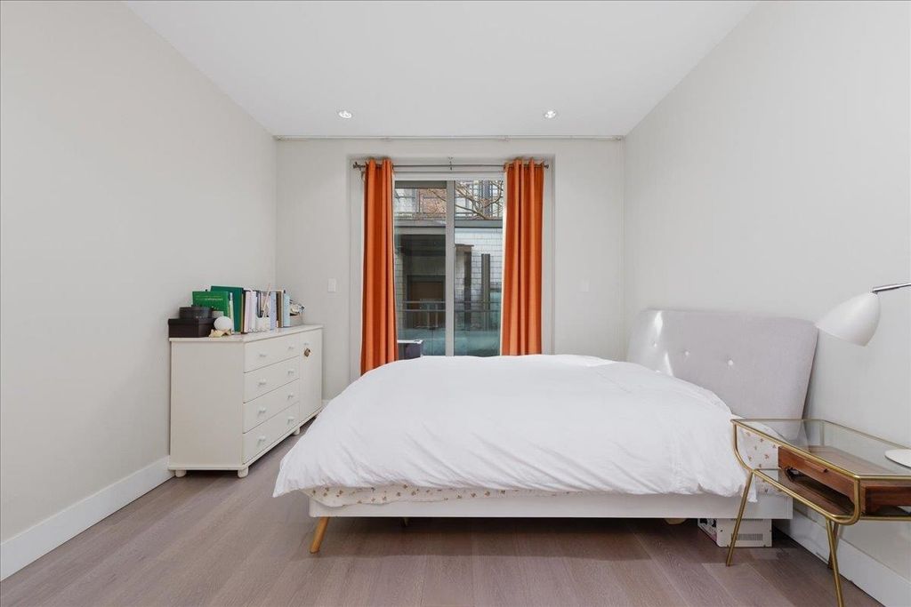 listing image 1109522480501092140