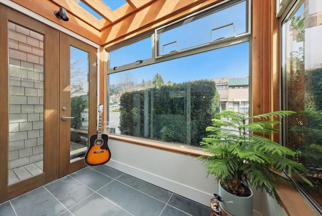 listing image 1106353569000027946