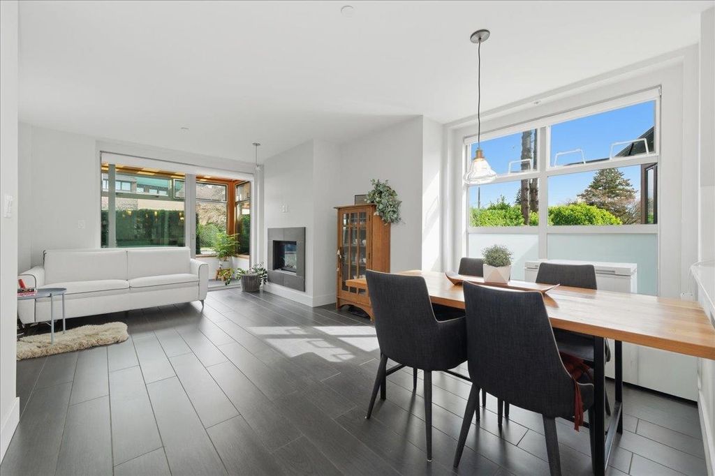 listing image 1104903491732648436