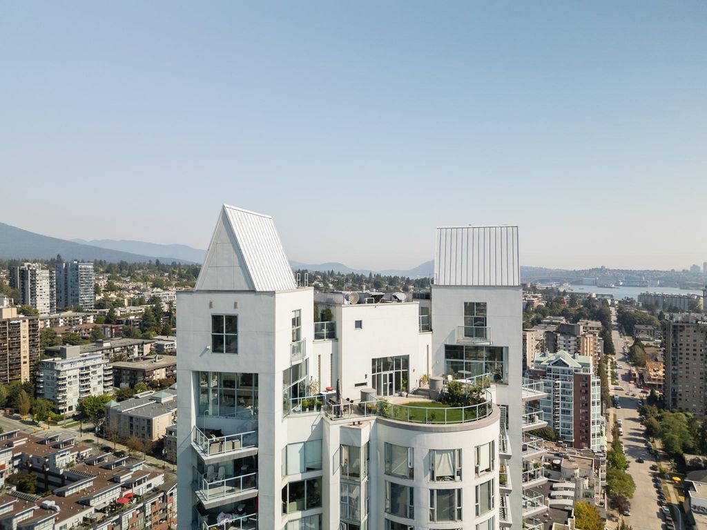 listing image 1104238545618791574