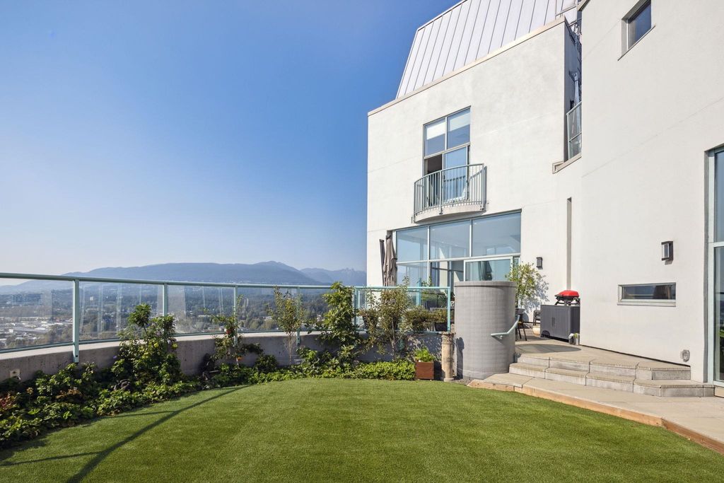 listing image 1105907367792085757
