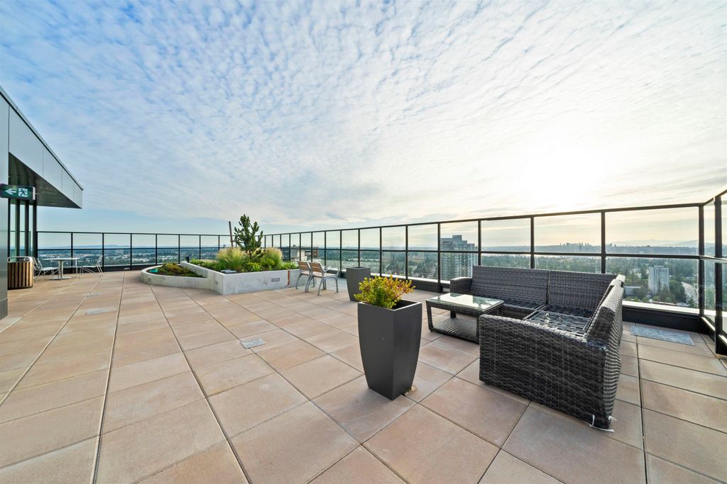 listing image 1107800922283011620