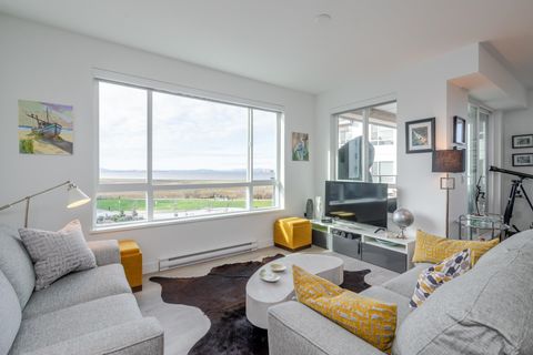 2499 Rabbit Drive 426 Delta BC V4M 0G4