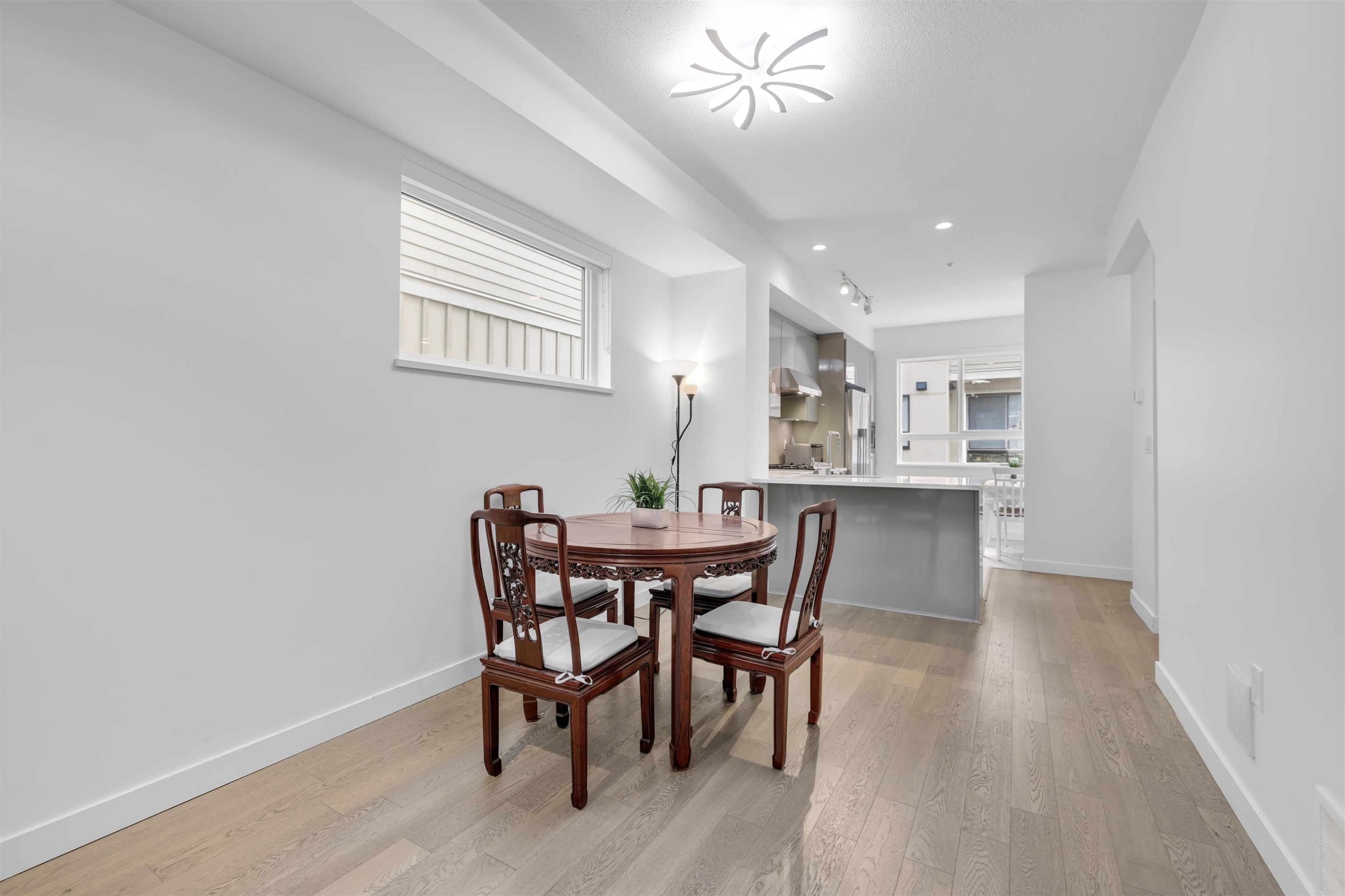 10199 River Drive 80