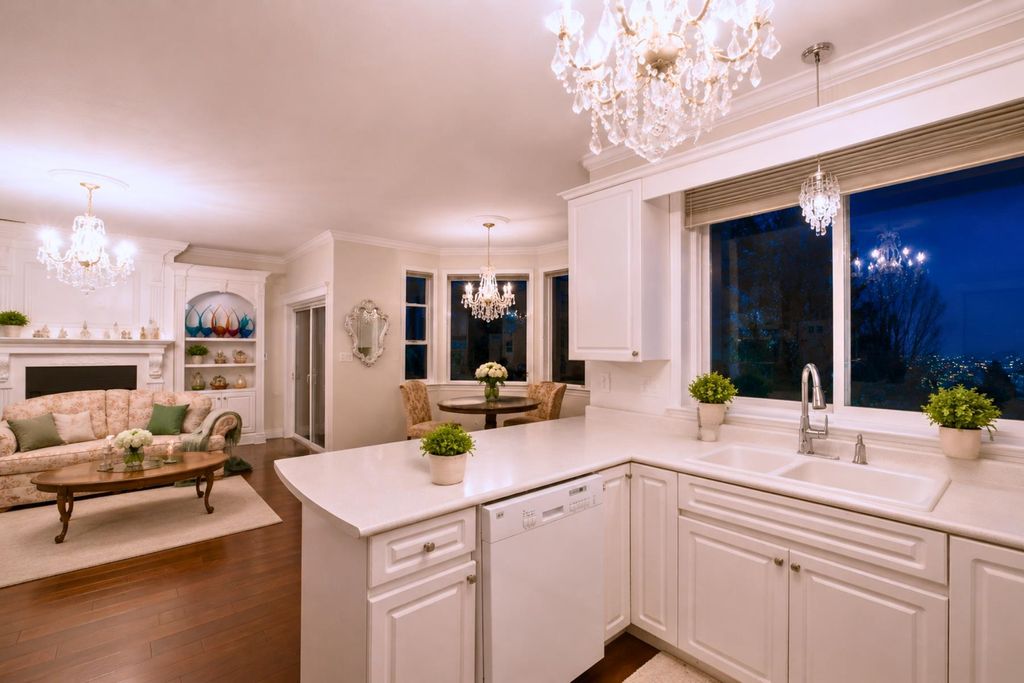 Photo of 2247 Mountain Drive, Abbotsford, BC V3G 1E4 (MLS # R3146153)