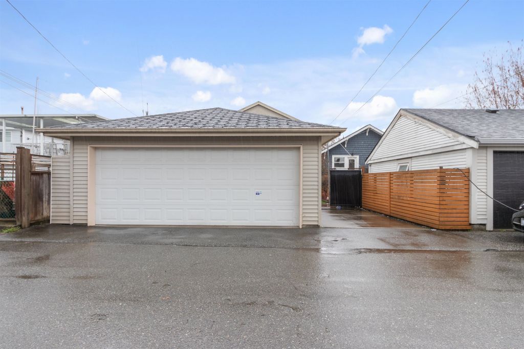 listing image 1107104222099218356