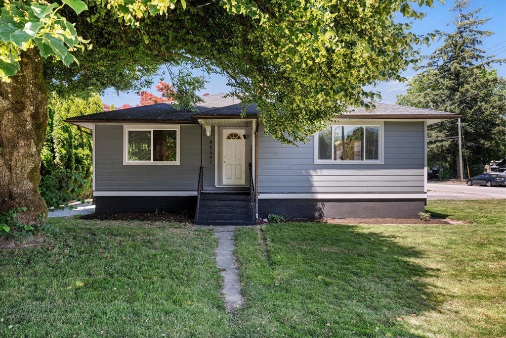 Photo of 46591 Portage Avenue, Chilliwack, BC V2P 3G3 (MLS # R3173441)