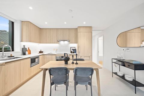 4928 Quebec Street 204 Vancouver BC V5W 2N2